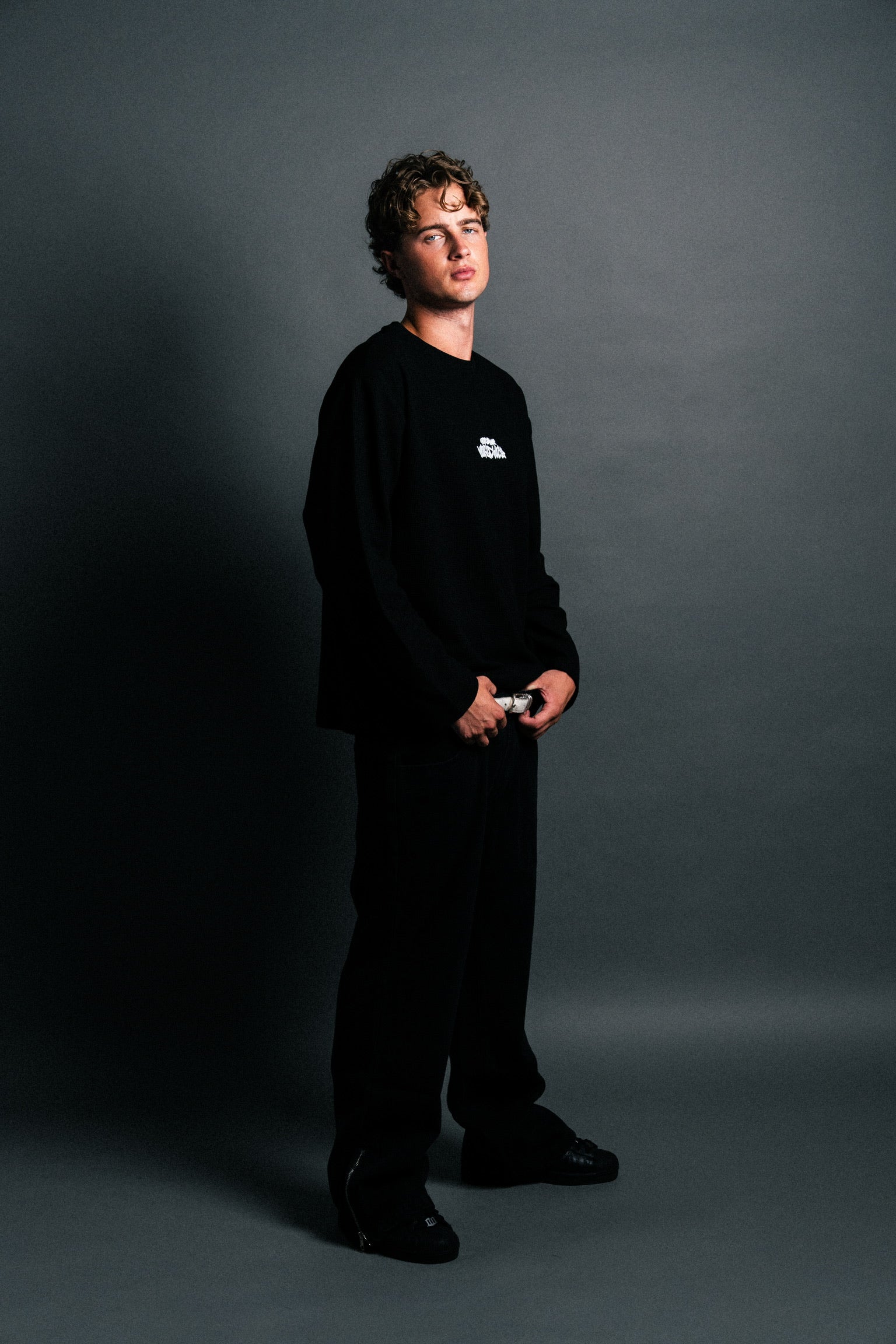 MEN'S WAFFLE LONGSLEEVE - BLACK