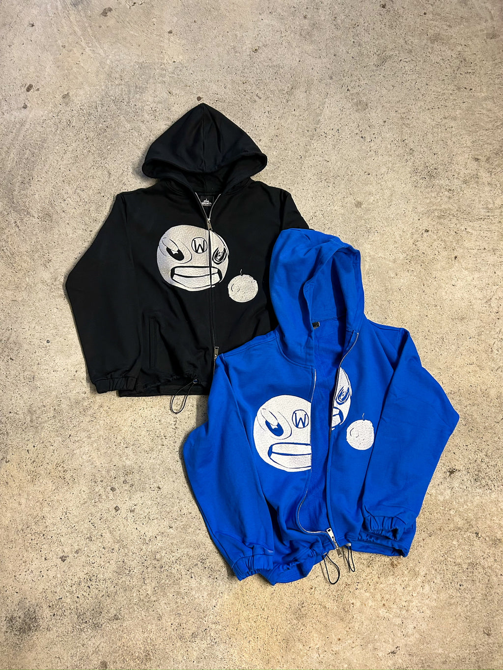 CROPPED DOUBLE ZIP HOODIE - BLK