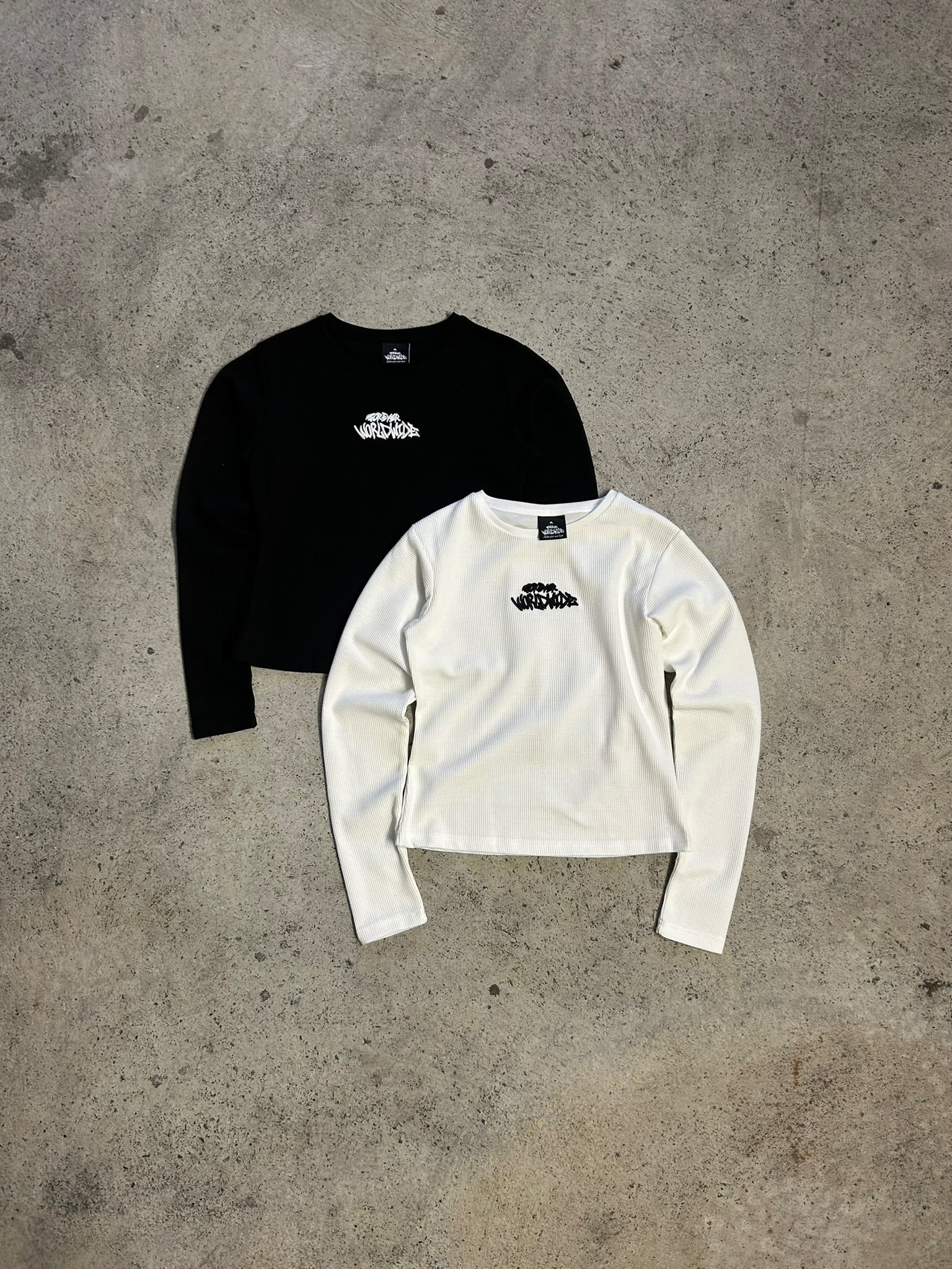 WOMEN'S WAFFLE LONGSLEEVE - BLACK