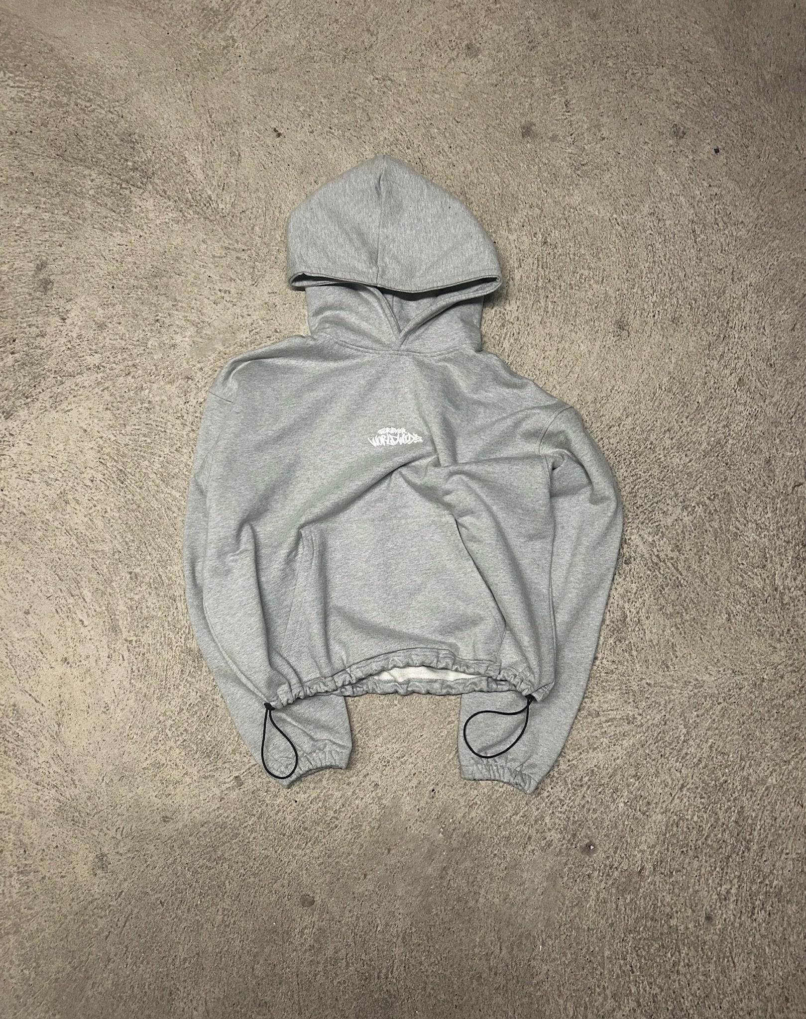 LOGO PULLOVER HOODIE - GREY